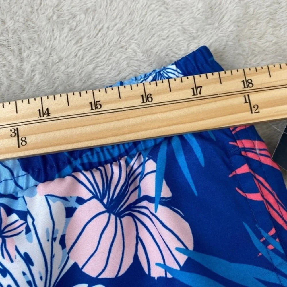 Club Room Men Swim Trunks Beach Shorts Size L Blue Pink Tropical Floral Pool NWT
